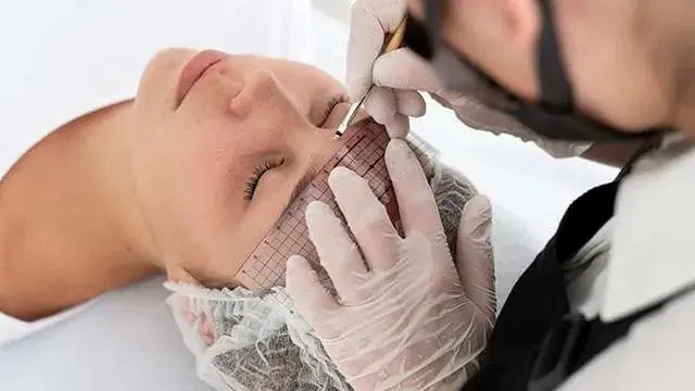 Melhora após 4 semanas